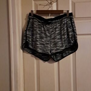 Riboom running shorts size large